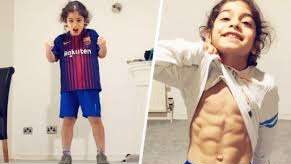 À 6 ans seulement, Arat est déjà la future grande star du football