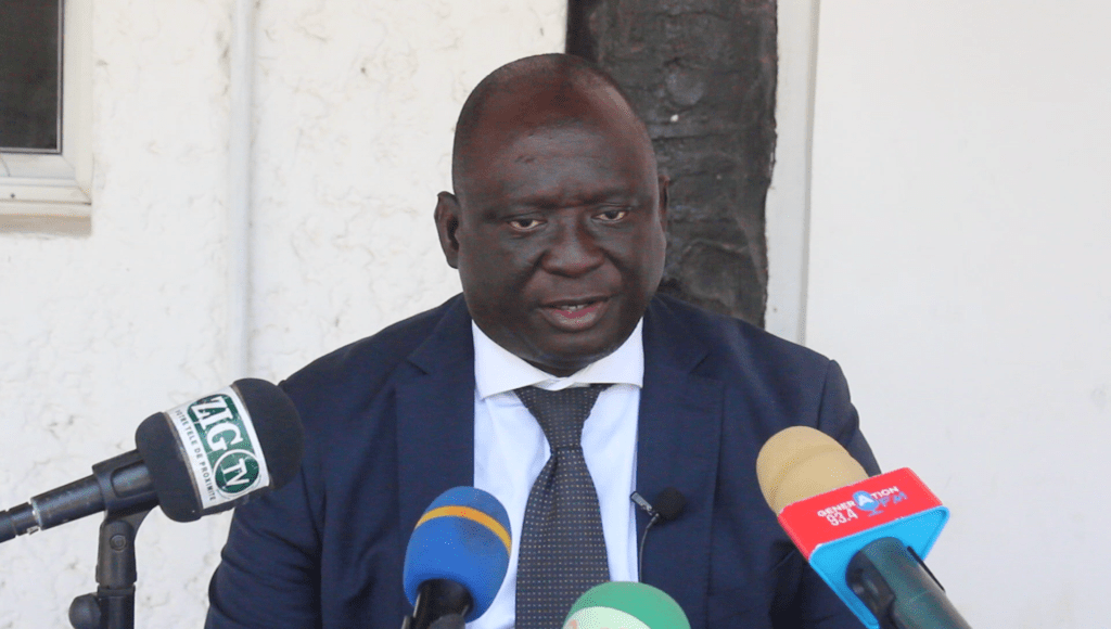 Seydou Sané 1er adjoint au maire de Ziguinchor, président du Casa-sports et inspecteur d’académie adjoint : « Tout enseignant se retrouve dans tout ce qui a été dit dans ce roman »